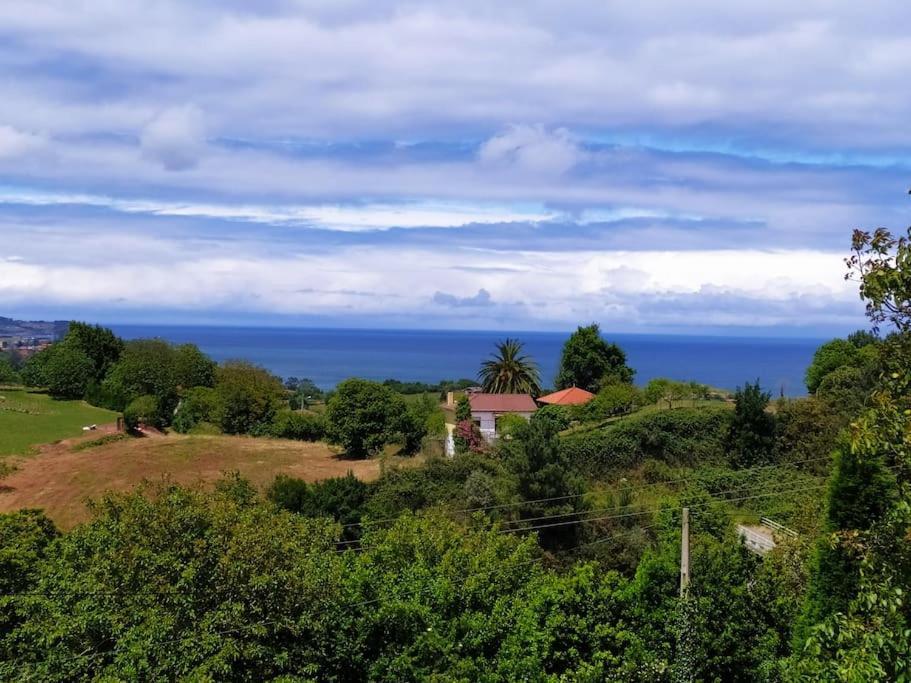 Chalet Con Magnificas Vistas Al Mar Perlora Bagian luar foto